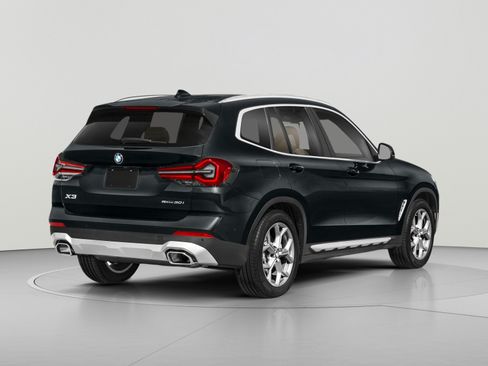 Used 2022 BMW X3 xDrive30i w/ M Sport Package 2 AWD/4WD image 2