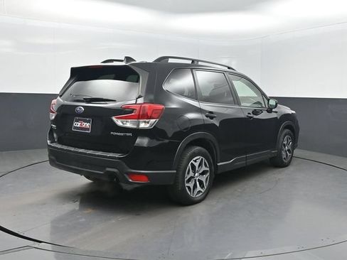 Used 2020 Subaru Forester Premium AWD/4WD image 34