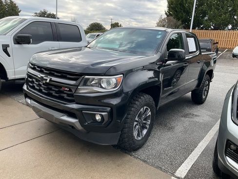 Used 2021 Chevrolet Colorado Z71 image 3