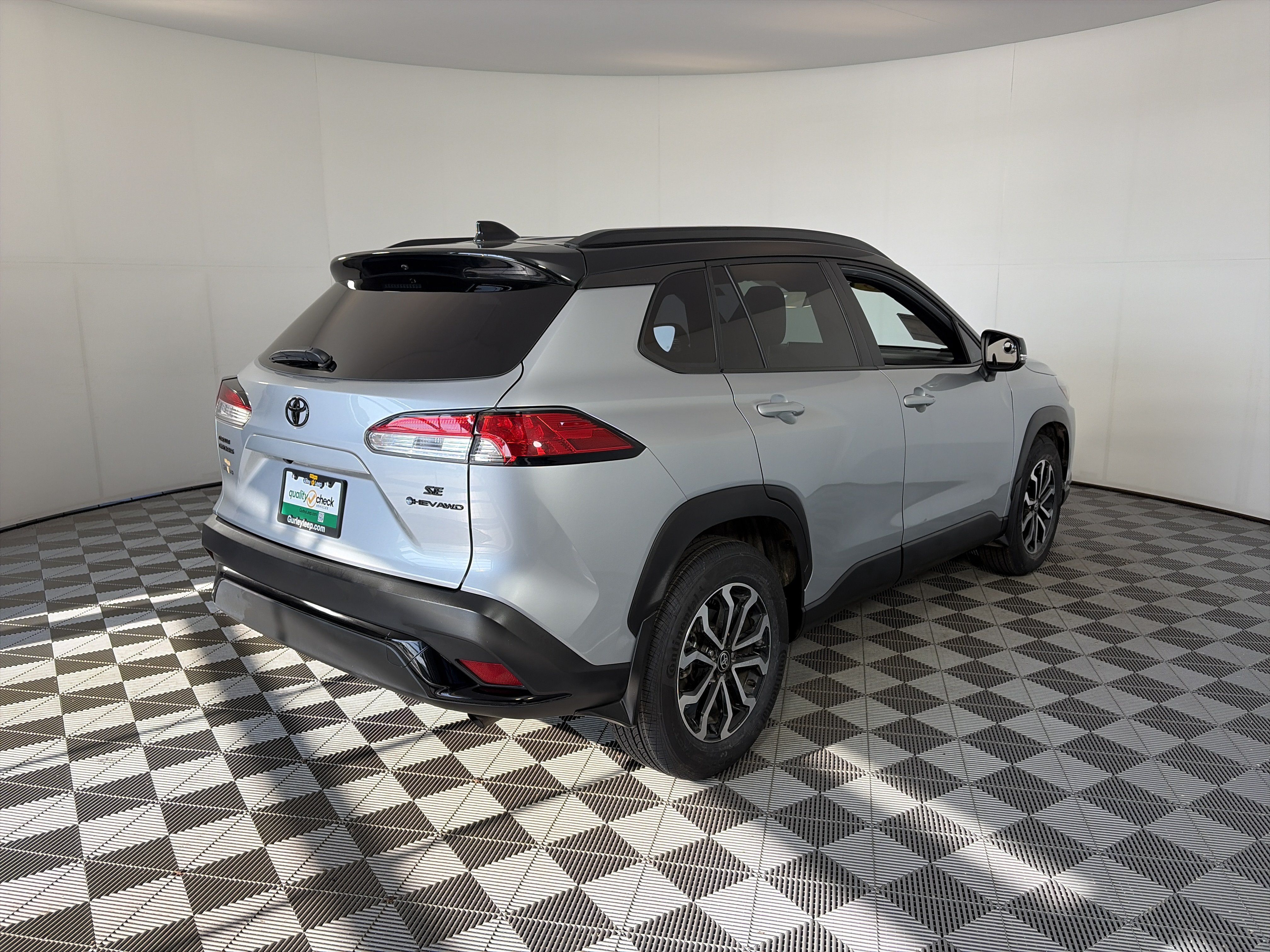 Used 2025 Toyota Corolla Cross AWD Hybrid image 10