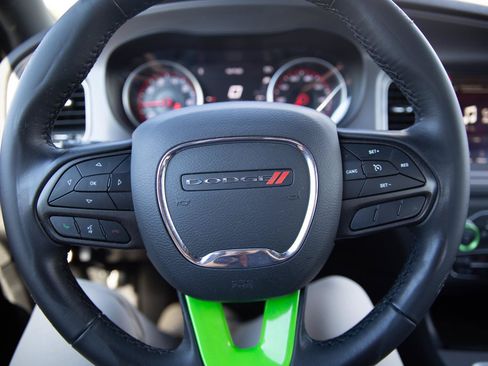 Used 2023 Dodge Charger SXT RWD image 10