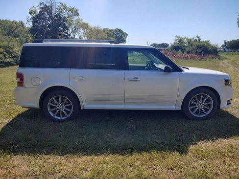 Used 2014 Ford Flex SEL w/ Equipment Group 202A image 8