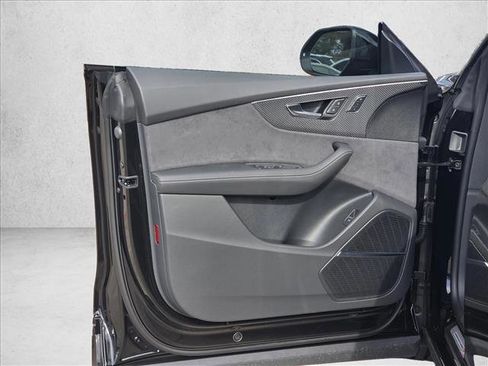 New 2026 Audi SQ8 Premium Plus image 13