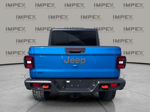 Used 2021 Jeep Gladiator Mojave w/ Cold Weather Group AWD/4WD image 4