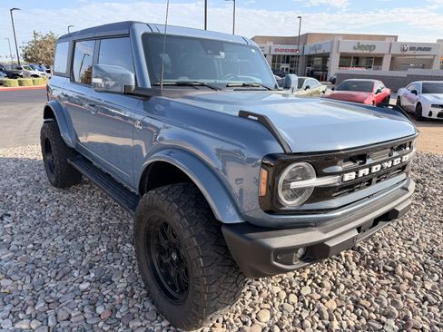 Used 2024 Ford Bronco Outer Banks AWD/4WD image 7