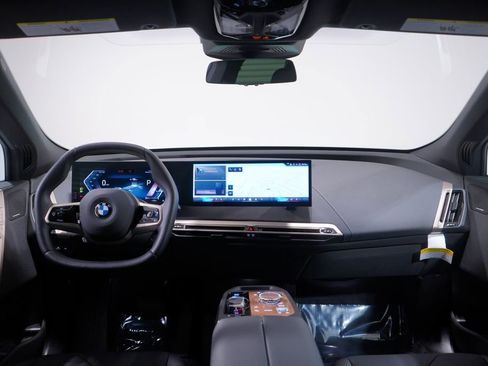 Used 2026 BMW iX xDrive45 w/ Executive Package image 10