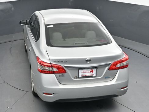 Used 2013 Nissan Sentra S image 27