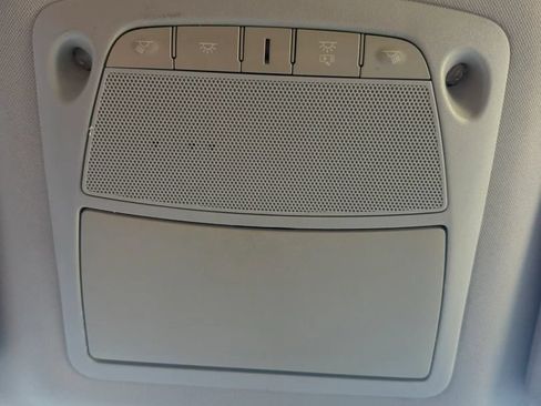 Used 2015 Nissan Murano S FWD image 27