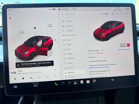 Used 2025 Tesla Model Y Performance AWD/4WD image 31