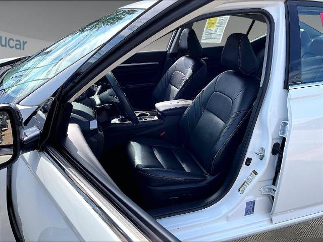 Certified 2024 Nissan Altima 2.5 SR w/ SR Premium Package AWD/4WD image 10