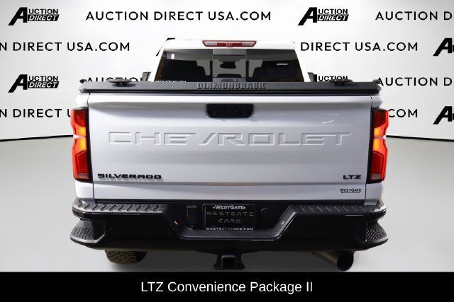 Used 2025 Chevrolet Silverado 2500 LTZ w/ LTZ Plus Package AWD/4WD image 3