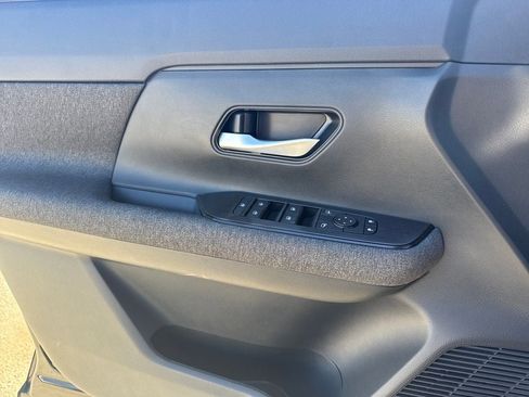 New 2026 Nissan Kicks SV image 17