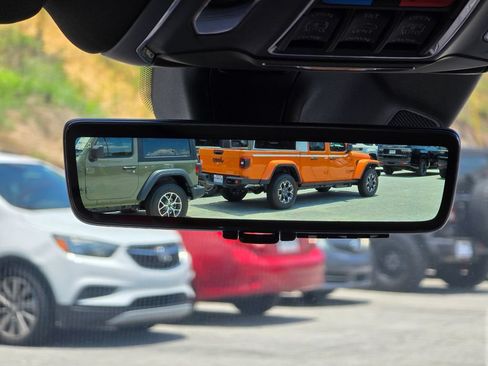 New 2026 Jeep Grand Cherokee L Limited AWD/4WD image 10