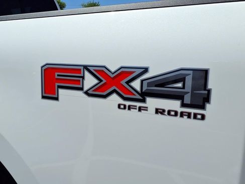 Used 2024 Ford F250 Lariat w/ Chrome Package AWD/4WD image 29