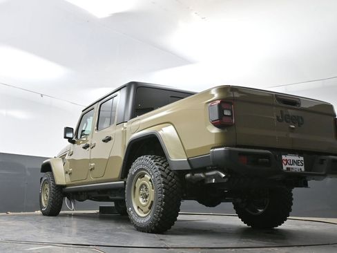 New 2026 Jeep Gladiator Willys AWD/4WD image 41