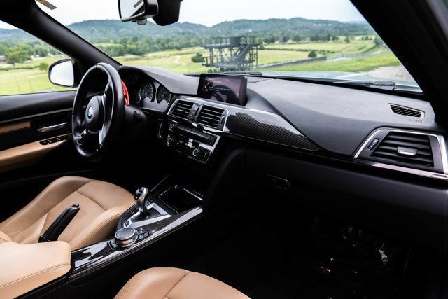 Used 2016 BMW M3 RWD image 14