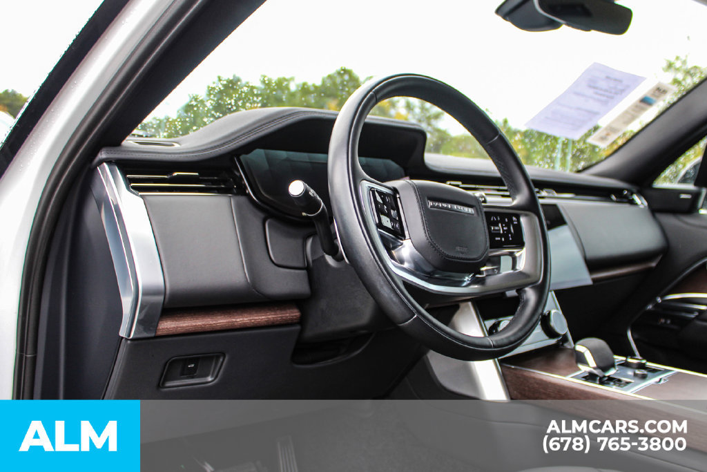 Used 2023 Land Rover Range Rover SE AWD/4WD image 21