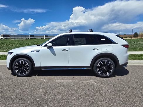 New 2026 MAZDA CX-90 Plug-In Hybrid w/ Premium Plus AWD/4WD image 2