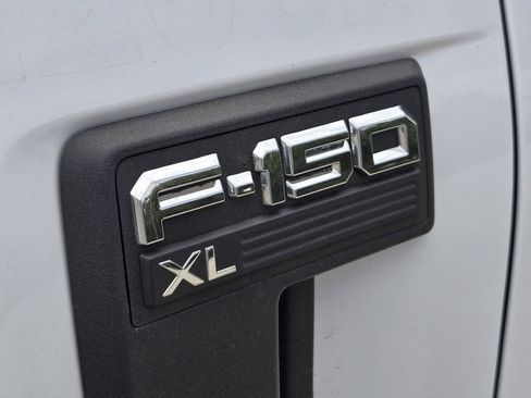 Used 2022 Ford F150 XL RWD image 10
