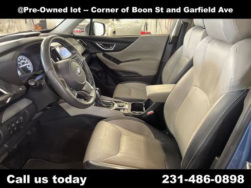 Used 2019 Subaru Forester Limited AWD/4WD image 14