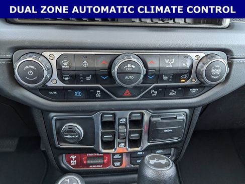 Certified 2025 Jeep Wrangler Unlimited Rubicon 4xe w/ Safety Group AWD/4WD image 16