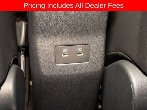 Used 2025 Nissan Kicks SR AWD/4WD image 37