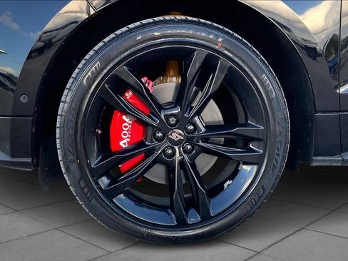 Used 2019 Ford Edge ST w/ Equipment Group 401A image 10