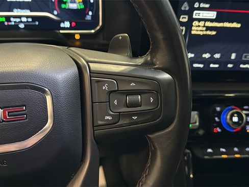Used 2024 GMC Sierra 1500 AT4X image 32
