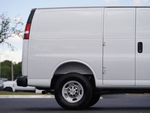 New 2025 Chevrolet Express 2500 w/ Driver Convenience Package RWD image 5