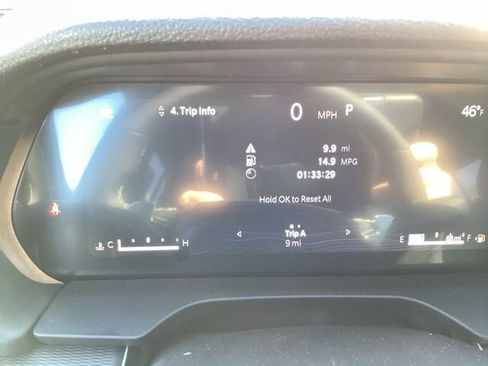 New 2026 Jeep Grand Cherokee L Laredo image 18