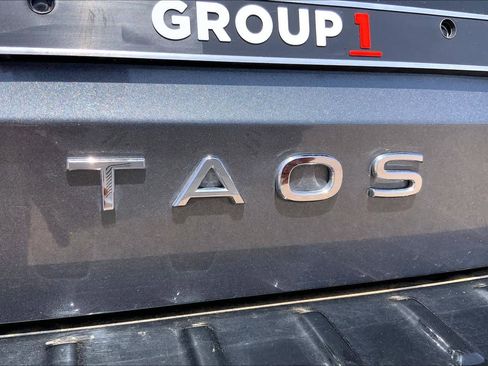 Used 2025 Volkswagen Taos S image 10