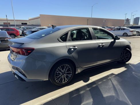 Used 2023 Kia Forte GT-Line w/ GT-Line Premium Package image 4