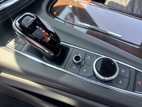 Certified 2023 Cadillac Escalade Sport Platinum w/ LPO, ONYX Package AWD/4WD image 22