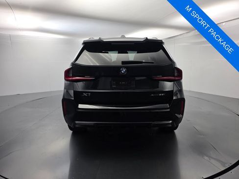 Used 2025 BMW X1 xDrive28i w/ M Sport Package AWD/4WD image 5