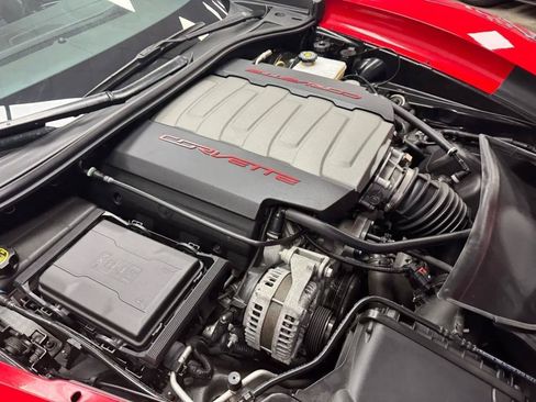 Used 2019 Chevrolet Corvette Stingray Coupe w/ Battery Protection Package RWD image 19