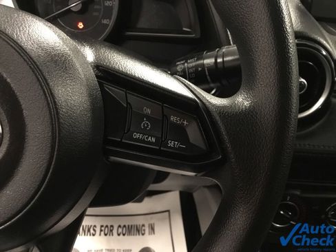 Used 2019 Toyota Yaris LE image 45