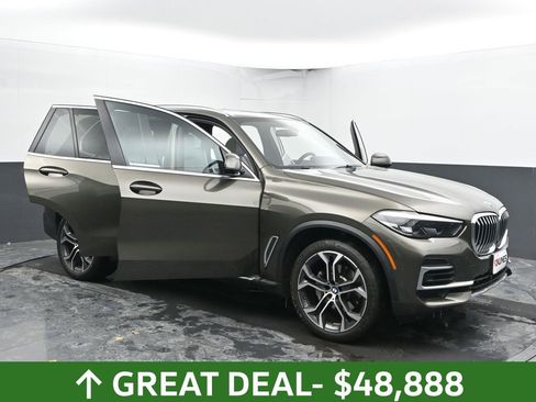 Used 2023 BMW X5 xDrive40i w/ Premium Package image 51