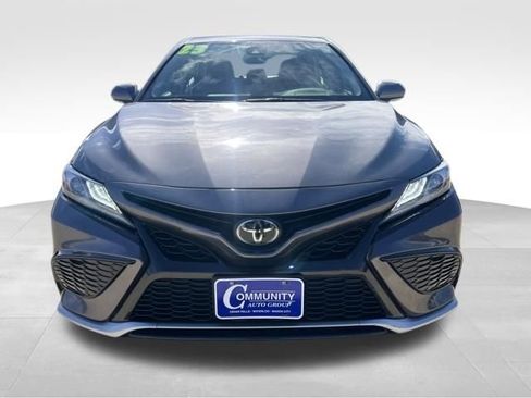 Used 2023 Toyota Camry XSE FWD image 9