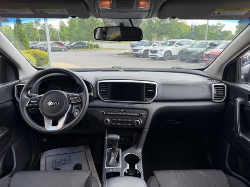 Used 2022 Kia Sportage LX FWD image 23