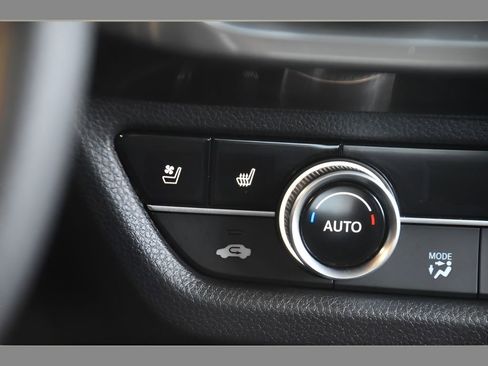 Used 2025 Acura ADX A-Spec AWD/4WD image 38