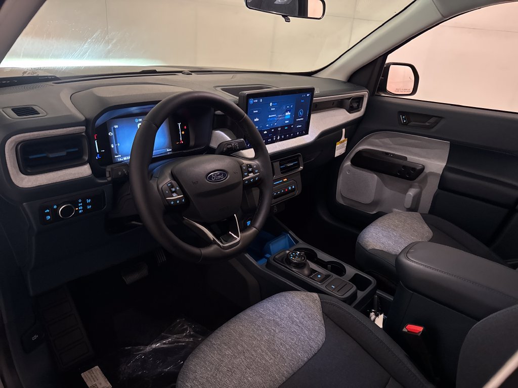 New 2026 Ford Maverick XLT w/ XLT Luxury Package FWD image 10