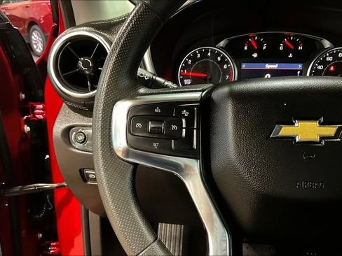 Certified 2024 Chevrolet Blazer LT w/ Convenience Package FWD image 10