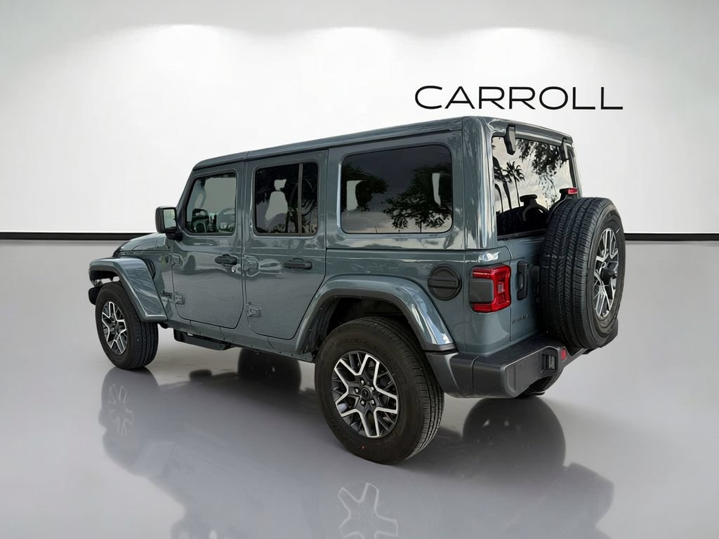Used 2026 Jeep Wrangler Unlimited Sahara AWD/4WD image 5