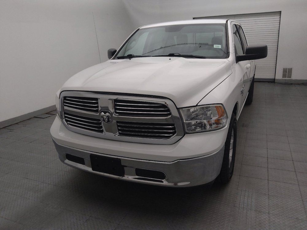 Used 2019 RAM 1500 Classic SLT RWD image 15