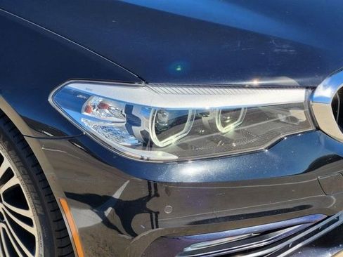 Used 2018 BMW 530i image 9