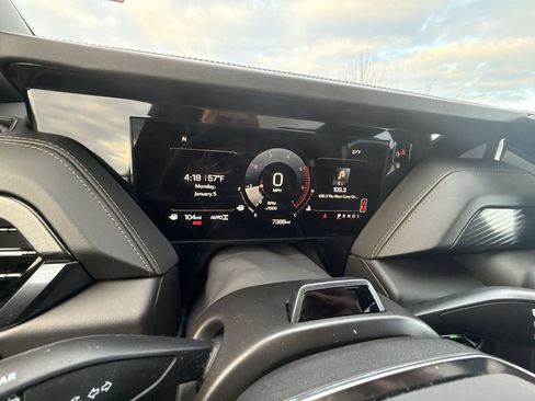 Used 2025 GMC Yukon AT4 image 18