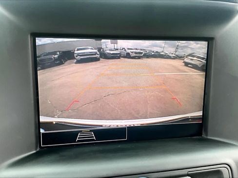Used 2024 GMC Terrain SLE w/ Driver Convenience Package FWD image 27