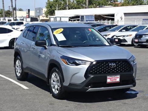 Certified 2024 Toyota Corolla Cross L FWD image 2