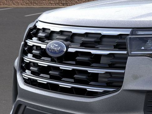 New 2026 Ford Explorer Active image 17