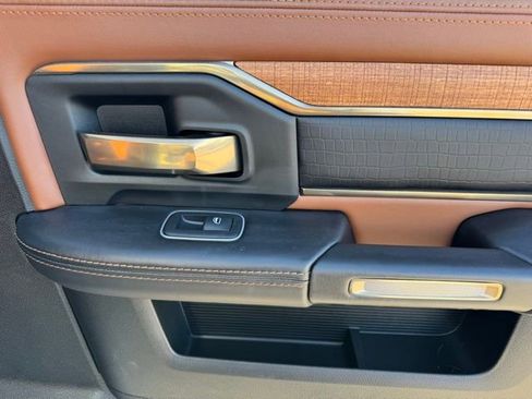 Used 2023 RAM 3500 Limited image 24